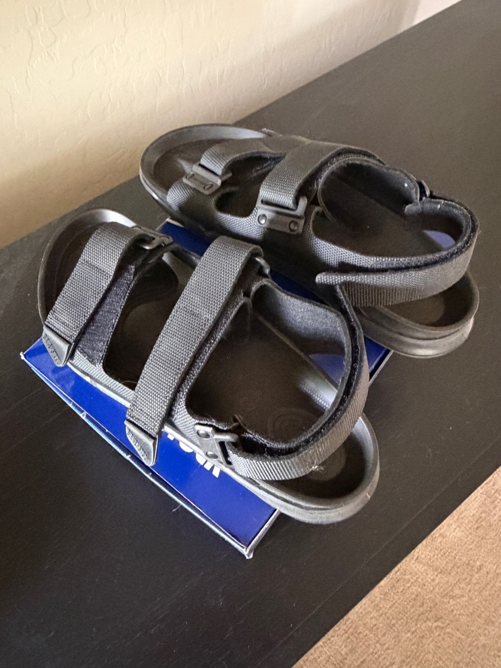 BRAND NEW Birkenstock Tatacoa Futura men’s sandals